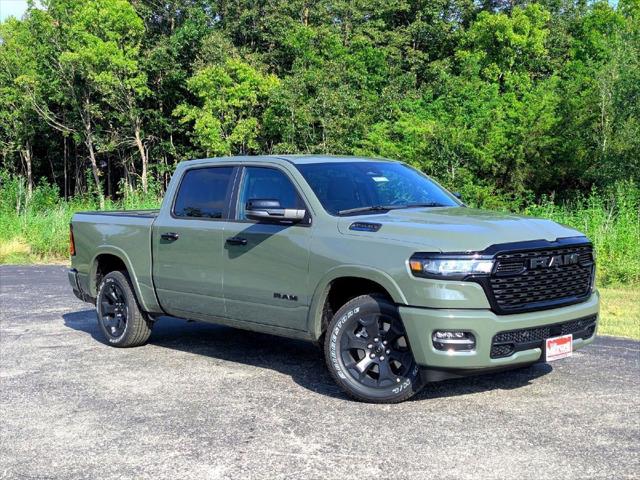 2025 RAM Ram 1500 RAM 1500 LONE STAR CREW CAB 4X2 57 BOX