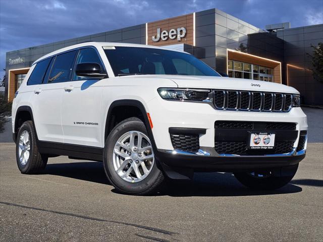 2025 Jeep Grand Cherokee GRAND CHEROKEE L LAREDO X 4X4