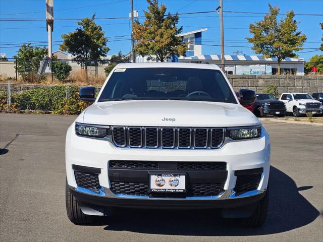 2025 Jeep Grand Cherokee GRAND CHEROKEE L LAREDO X 4X4