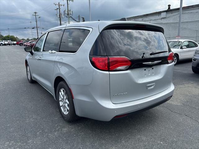 2026 Chrysler Voyager VOYAGER LX