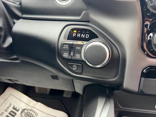 2026 Ram 1500 Big Horn Crew Cab 4x4 5'7" Box