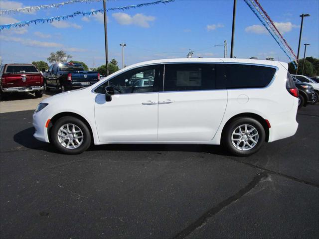 2026 Chrysler Voyager VOYAGER LX