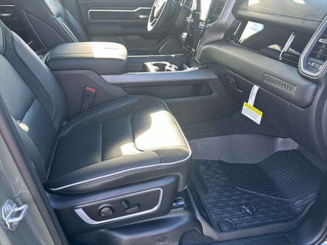 2026 Ram 1500 Laramie Crew Cab 4x4 5'7" Box