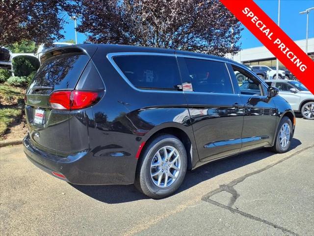 2026 Chrysler Voyager VOYAGER LX