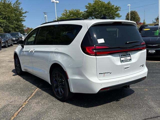 2026 Chrysler Pacifica PACIFICA LIMITED AWD