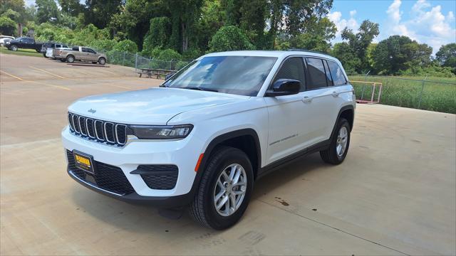 2025 Jeep Grand Cherokee GRAND CHEROKEE LAREDO X 4X2