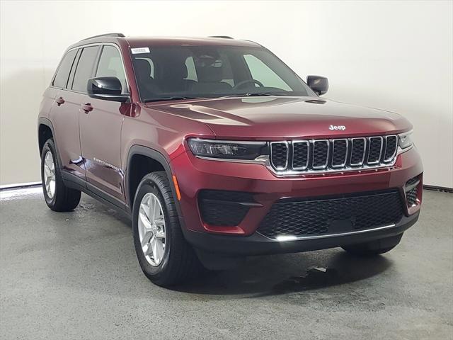 2025 Jeep Grand Cherokee GRAND CHEROKEE LAREDO X 4X2