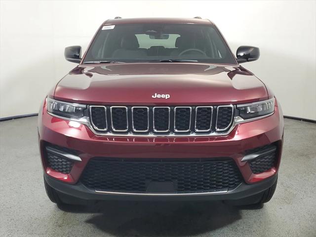 2025 Jeep Grand Cherokee GRAND CHEROKEE LAREDO X 4X2