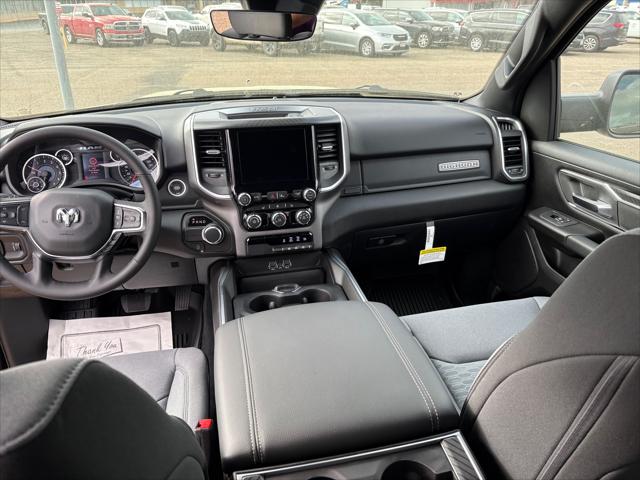 2026 Ram 1500 Big Horn Crew Cab 4x2 5'7" Box