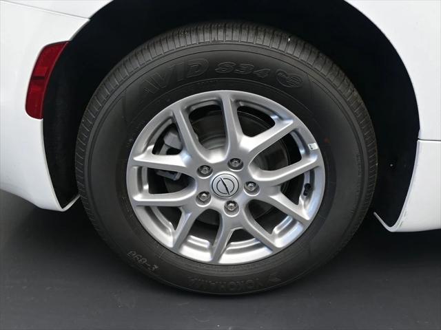 2026 Chrysler Voyager VOYAGER LX