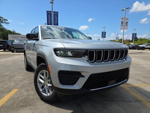 2025 Jeep Grand Cherokee GRAND CHEROKEE LAREDO X 4X2