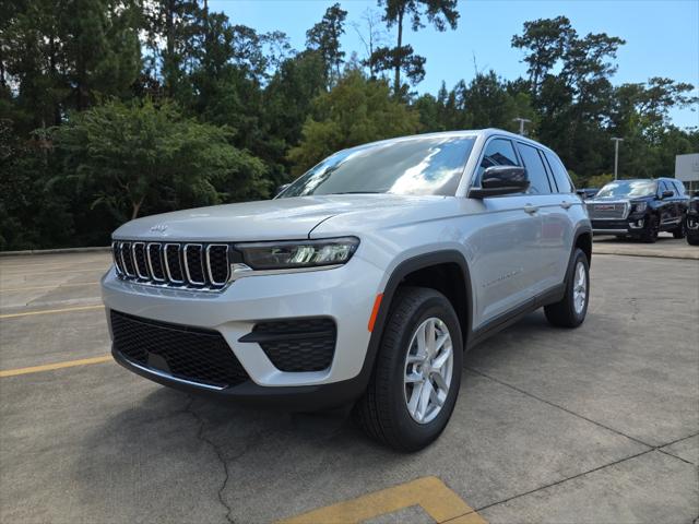 2025 Jeep Grand Cherokee GRAND CHEROKEE LAREDO X 4X2