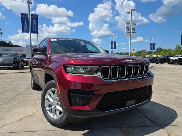 2025 Jeep Grand Cherokee GRAND CHEROKEE LAREDO X 4X2