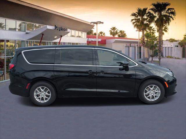2026 Chrysler Voyager VOYAGER LX