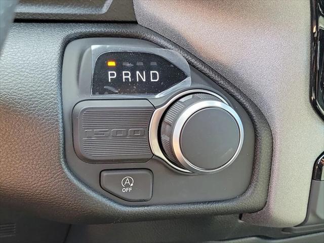 2026 Ram 1500 Tradesman Crew Cab 4x2 5'7" Box