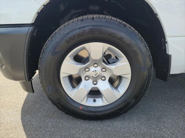 2026 Ram 1500 Tradesman Crew Cab 4x2 5'7" Box