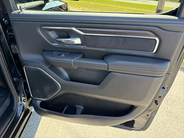 2026 Ram 1500 Laramie Crew Cab 4x4 57 Box