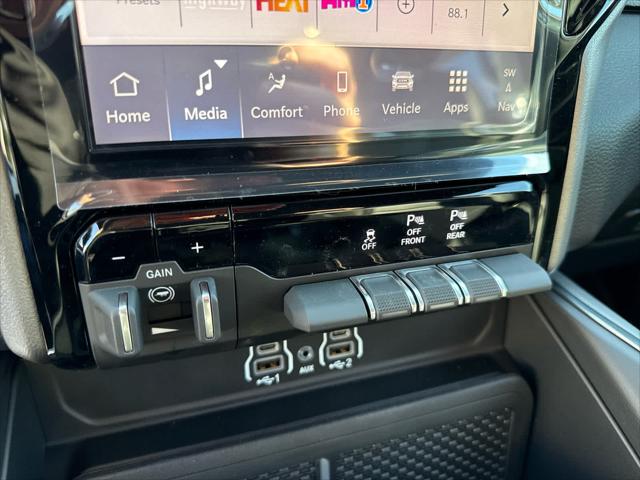 2026 Ram 1500 Laramie Crew Cab 4x4 57 Box