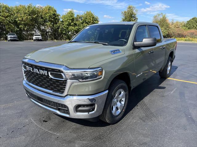 2025 RAM Ram 1500 RAM 1500 TRADESMAN CREW CAB 4X4 57 BOX