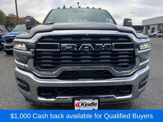 2026 Ram 3500 Big Horn Crew Cab 4x4 8' Box