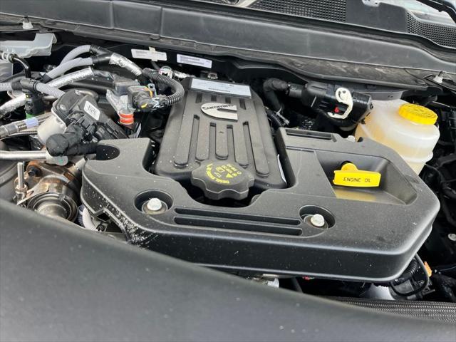 2026 Ram 3500 Big Horn Crew Cab 4x4 8' Box