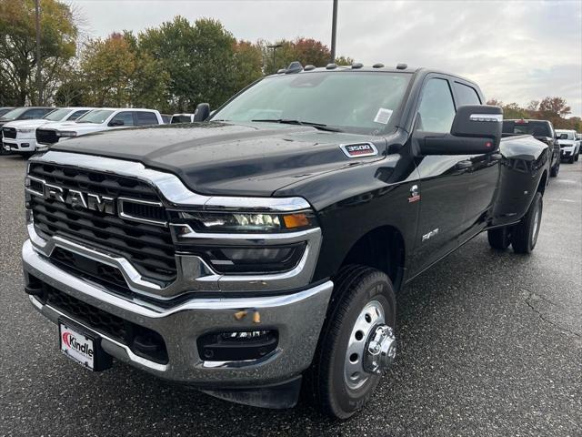 2026 Ram 3500 Big Horn Crew Cab 4x4 8' Box