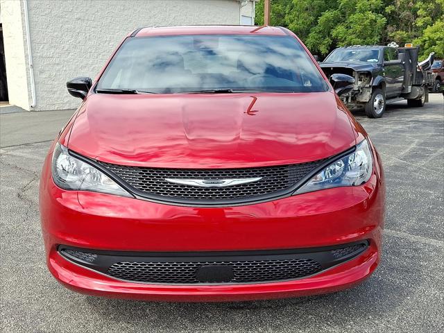 2026 Chrysler Voyager VOYAGER LX