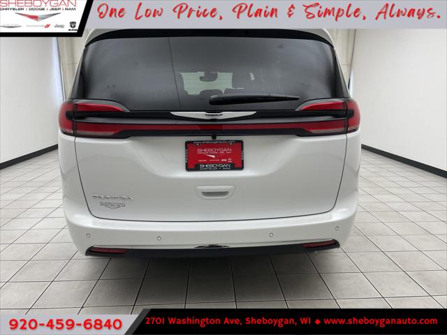 2026 Chrysler Pacifica PACIFICA SELECT
