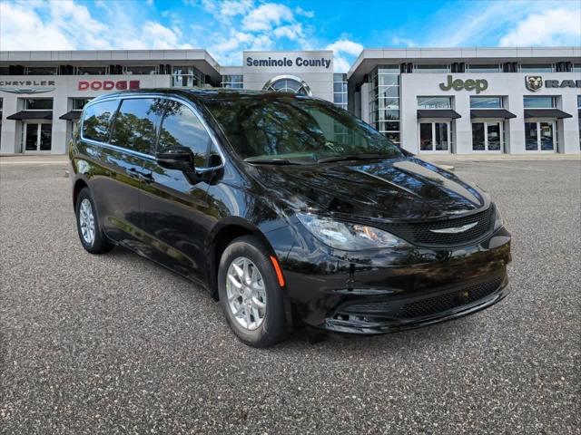 2026 Chrysler Voyager LX