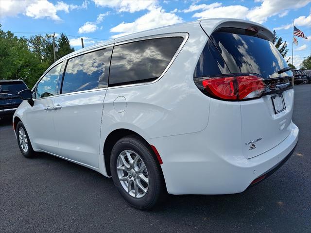 2026 Chrysler Voyager VOYAGER LX