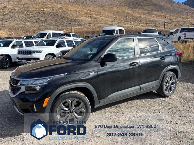 2024 Kia Seltos LX 2024 Kia Seltos LX