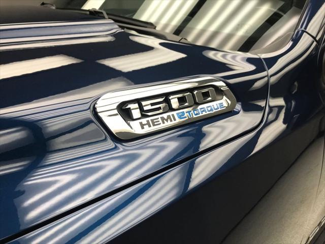 2022 RAM 1500 Big Horn Crew Cab 4x4 57 Box 2022 RAM 1500 Big Horn Crew Cab 4x4 57 Box