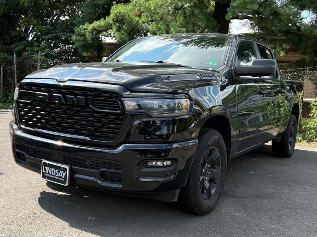 2025 RAM 1500 Tradesman Crew Cab 4x4 57 Box