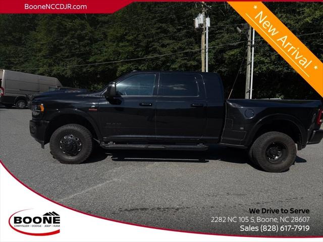 2024 RAM 3500 Limited Mega Cab 4x4 64 Box