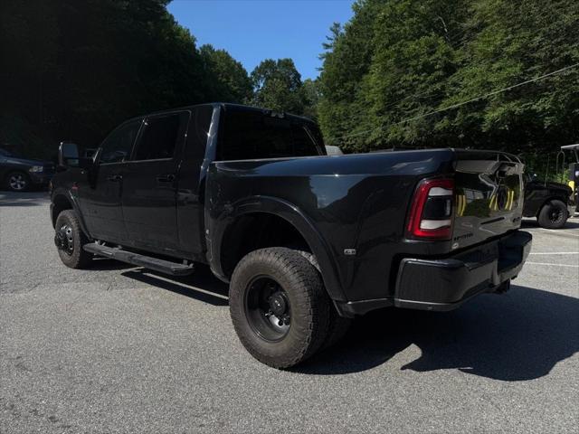 2024 RAM 3500 Limited Mega Cab 4x4 64 Box