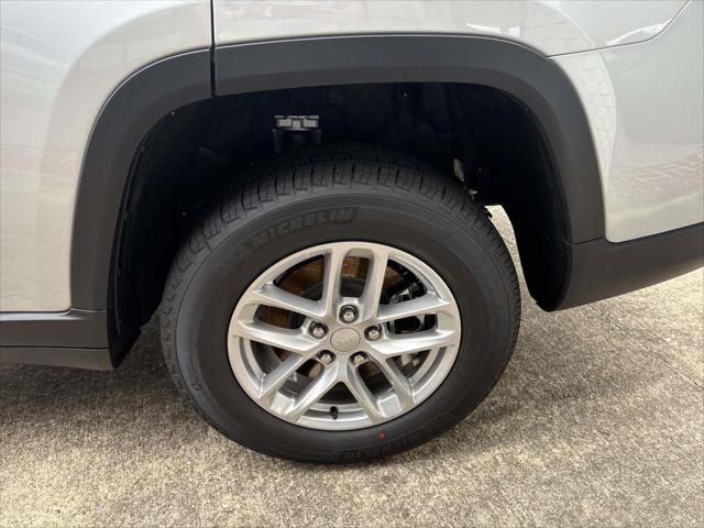 2025 Jeep Grand Cherokee GRAND CHEROKEE LIMITED 4X2