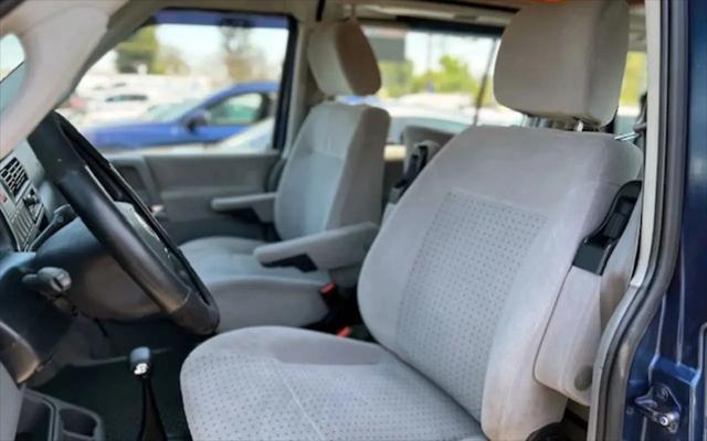 2002 Volkswagen EuroVan MV