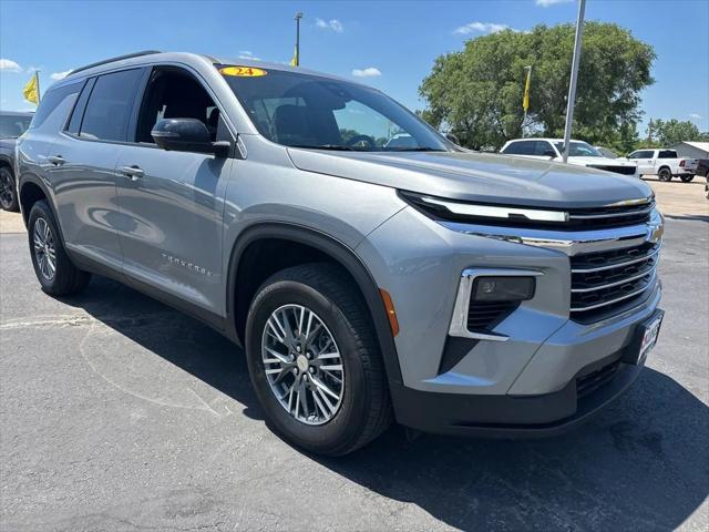 2024 Chevrolet Traverse AWD LT