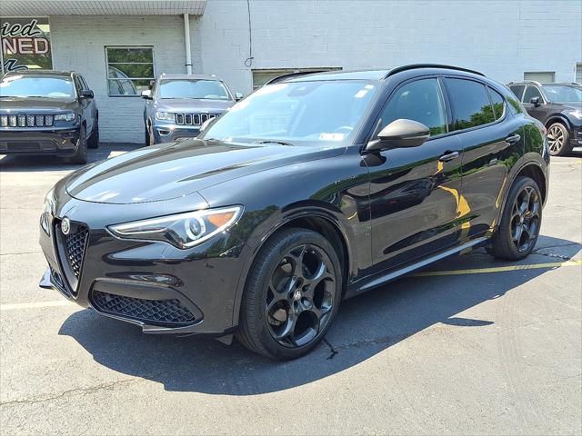 2023 Alfa Romeo Stelvio Estrema AWD