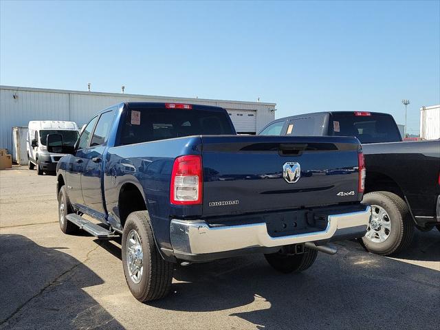 2024 RAM 2500 Big Horn Crew Cab 4x4 64 Box