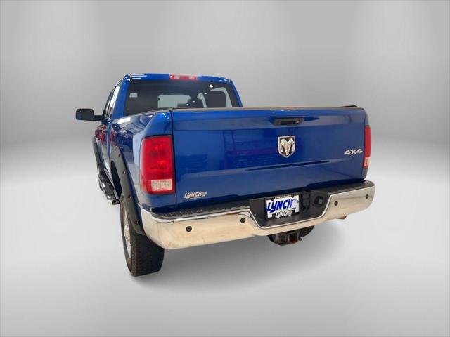 2017 RAM 2500 Tradesman Crew Cab 4x4 64 Box