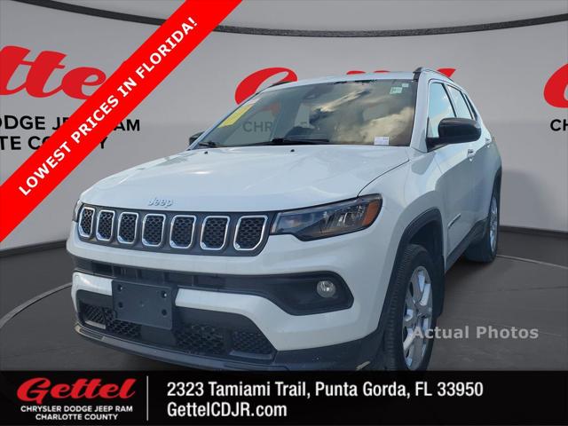 2023 Jeep Compass Latitude Lux FWD