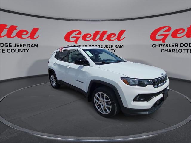 2023 Jeep Compass Latitude Lux FWD