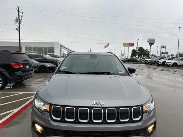 2022 Jeep Compass Latitude FWD