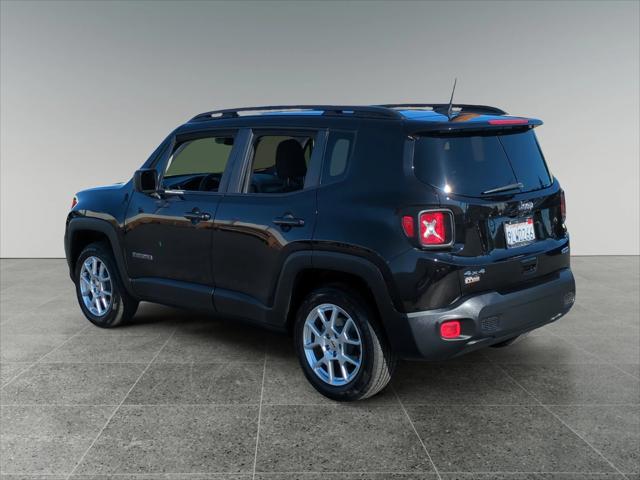 2022 Jeep Renegade Latitude 4x4 2022 Jeep Renegade Latitude 4x4