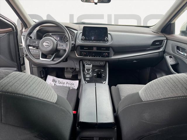 2023 Nissan Rogue SV FWD