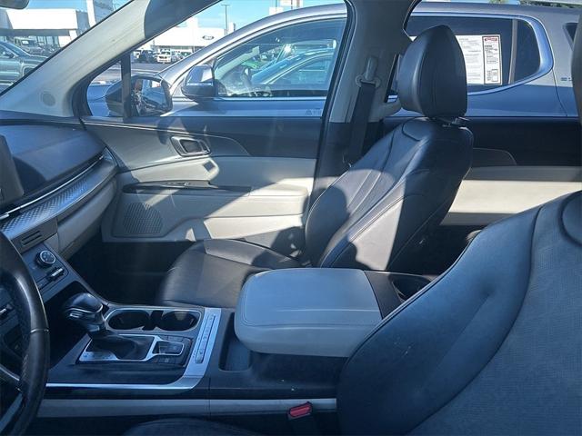 2023 Kia Carnival MPV LX Seat Package