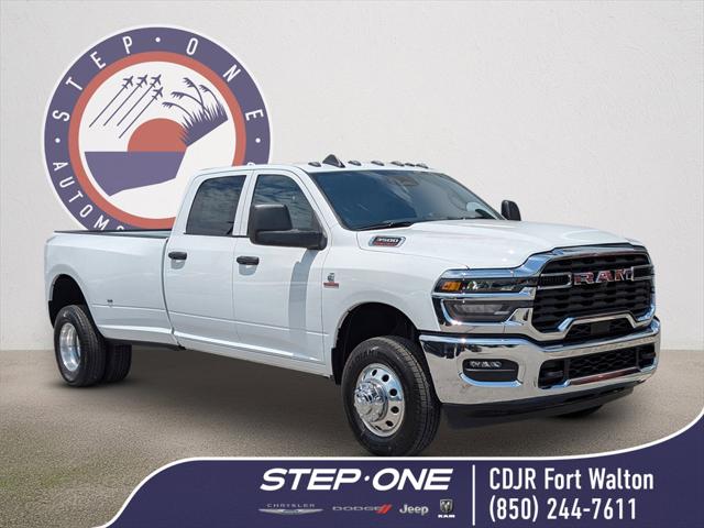 2025 RAM Ram 3500 RAM 3500 TRADESMAN CREW CAB 4X4 8 BOX