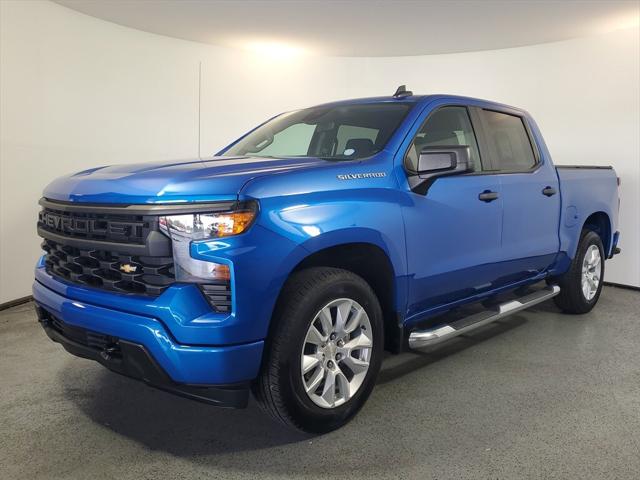 2022 Chevrolet Silverado 1500 2WD Crew Cab Short Bed Custom