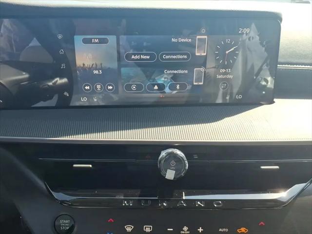 2025 Nissan Murano SV